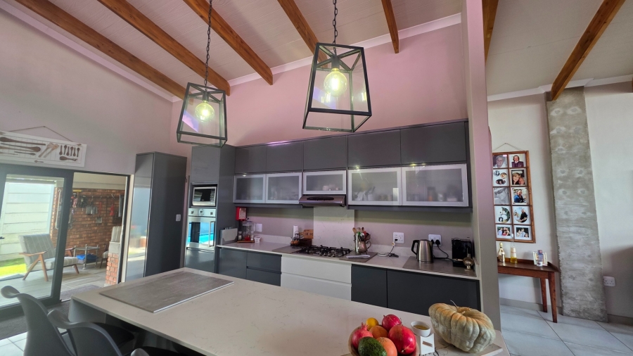3 Bedroom Property for Sale in Hopefield Western Cape